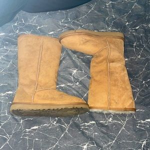 Ugg’s Australia tall brown boots size 7